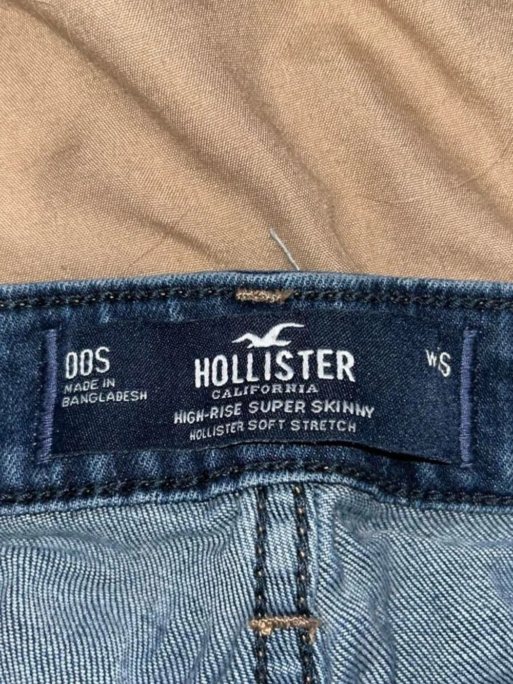 Hollister Dark Wash High-Rise Skinny Jeans